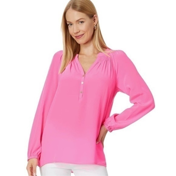 Lilly Pulitzer Elsa Pima Cotton Pink 3 button Top size  Small - Picture 3 of 8